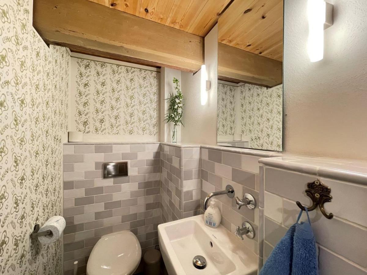 Mooi Stuv , Maisonettenwohnung , Gulfhof , Kachelofen Norden Luaran gambar